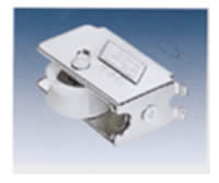 2001�͌���݆